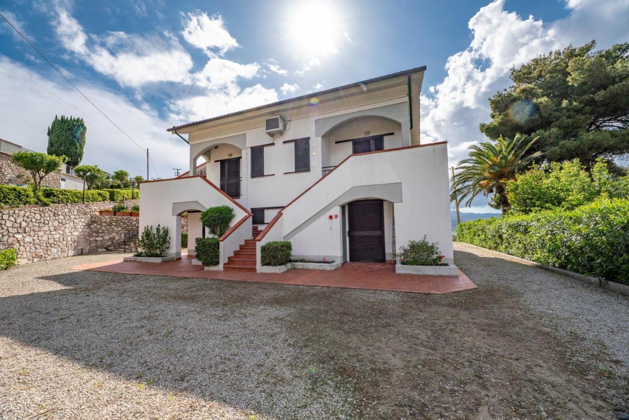 קאפוליברי Apartments La Turistica מראה חיצוני תמונה
